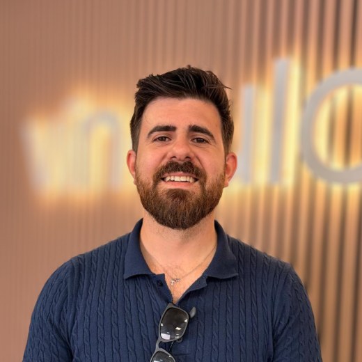 Héctor Marín Manzanaro, agente inmobiliario